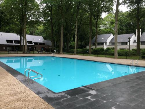 Houthalen Apartment | Knus Bos-Chalet bij Wijers Wandelroutes voor Gezinnen en Wandelaars - Fijnspar 6