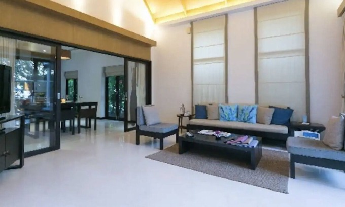 Thong Krut House | Koh Samui 3 Bedroom Pool Villa Seaview