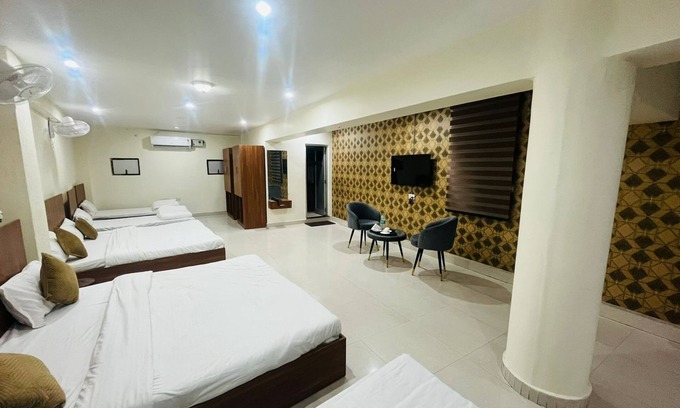 Saharanpur Hotel | KOKO Stay