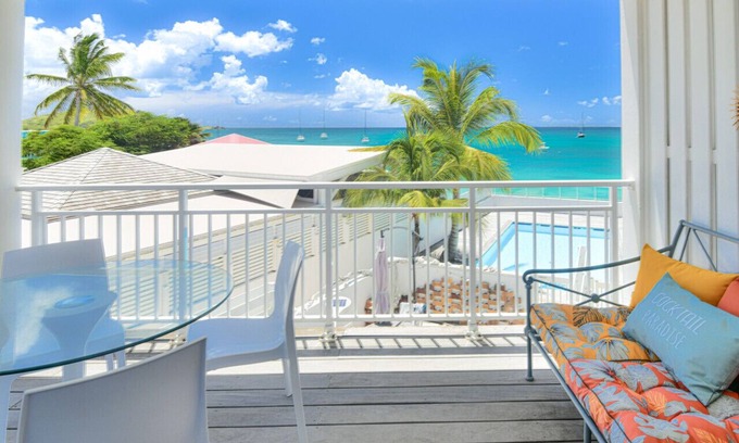 Grand Case Condo | Kokonut, pool, oceanfront, Grand Case downtown, parking