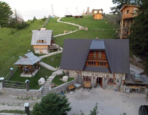 Pitomine Ski Chalet | Koliba