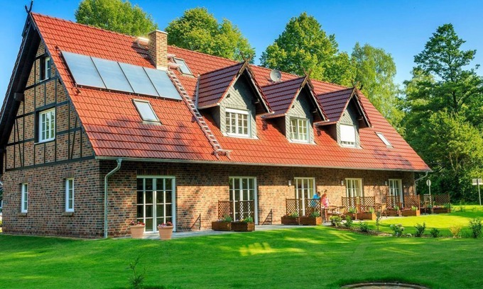 Burg-Dorf Apartment | Komfortferienwohnungen Spreewälder Auszeit - Fewo, Wohnr./küchenz., Schlafr., Du/wc, Terrasse