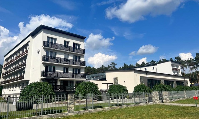 Konskie Hotel | Kompleks Turystyczno - Wypoczynkowy Kuznica