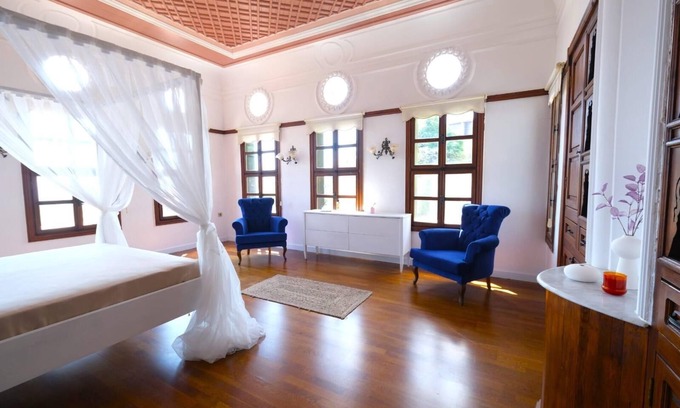 Altinoluk Hotel | Konak 1927