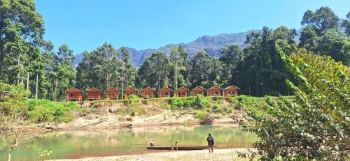Kong Lor Resort | Konglor Cave Resort-Riverside Restaurant