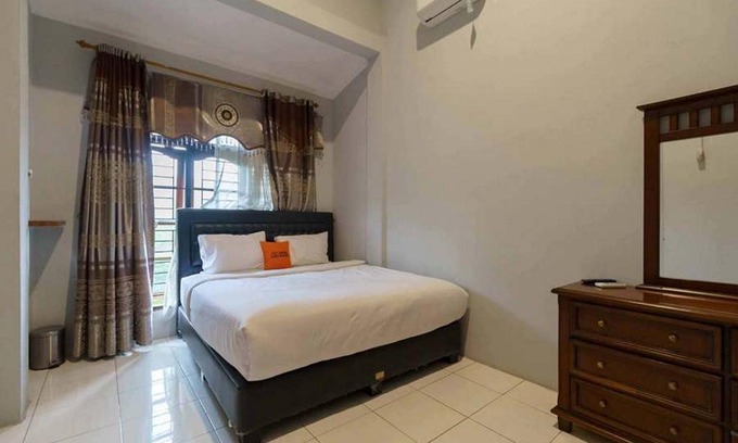 Medan Hotel | KoolKost Syariah 1000 House - Minimum Stay 6 Nights