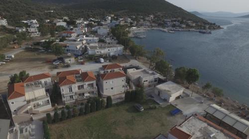 Steni Dirfyos Apartment | Korali