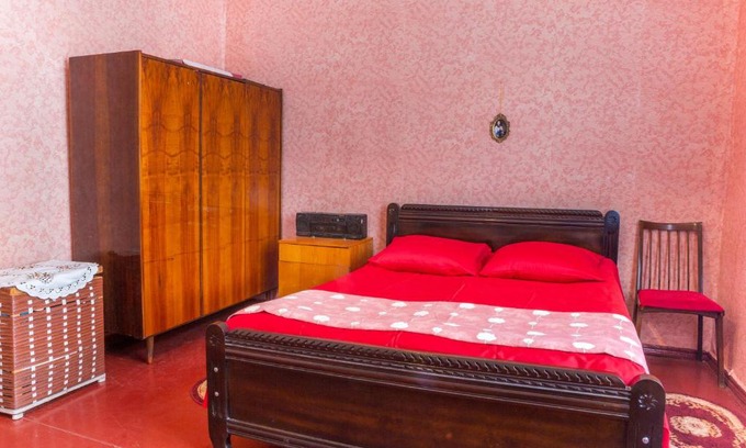 Zugdidi House | KORALLOVAIA KOMHATA