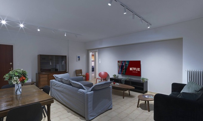 Zografos Apartment | Kotopouli 14 2 bd apt close to children's hospital