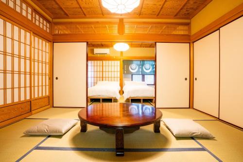 Koyasan Hotel | Koyasan Gokuraku Stay
