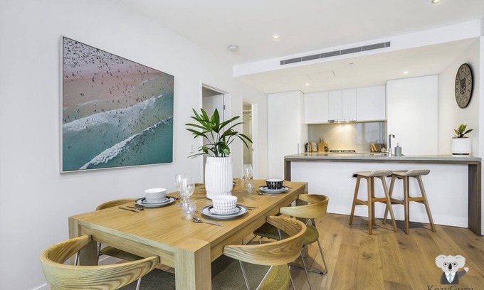 Fortitude Valley Apartment | KOZYGURU | Fortitude Valley | 2 BED Designer Apt + FREE Parking | FV Peppers