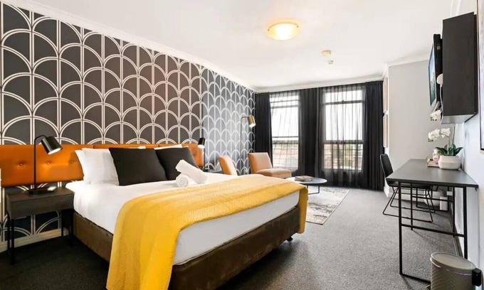 Haymarket House | KozyGuru | Sydney CBD | Charming City Studio