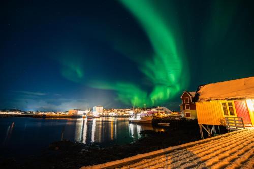 Ballstad Apartment | Kræmmervika Rorbuer - Rustic Cabins & Hostel in Lofoten