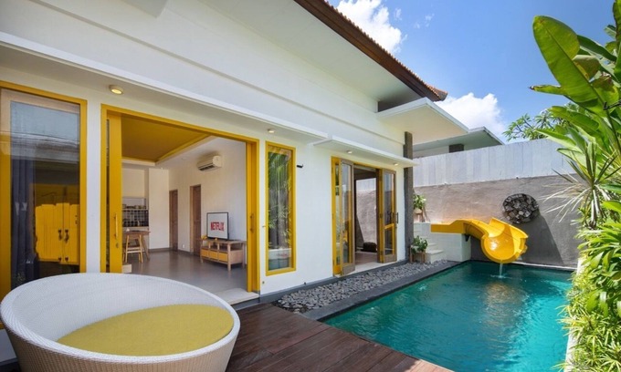 Kerobokan Villa | KR2002-2 Bedroom Villa Near Seminyak