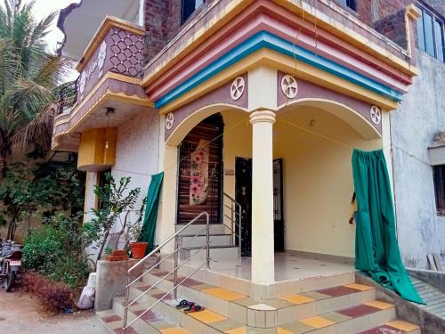 Rajpipla House | Krishna Homestay