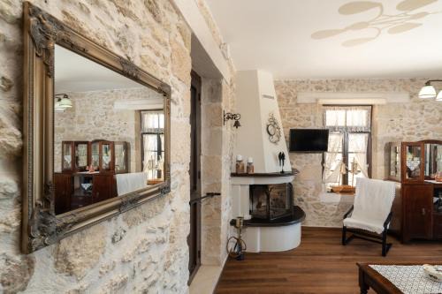 Krouson House | Krouson Mansion