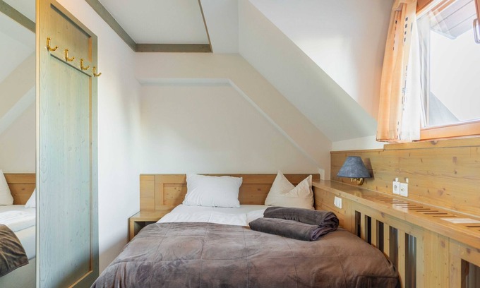 Ambroz pod Krvavcem House | Krvavec Double room with balcony 2