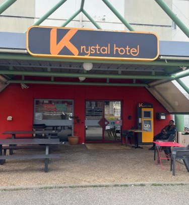Saint-Quentin-Fallavier Hotel | KRYSTAL HOTEL