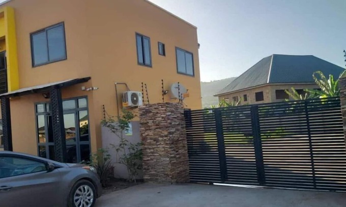 Kweiman House | Kryx Apartment (Oyarifa Green hill)