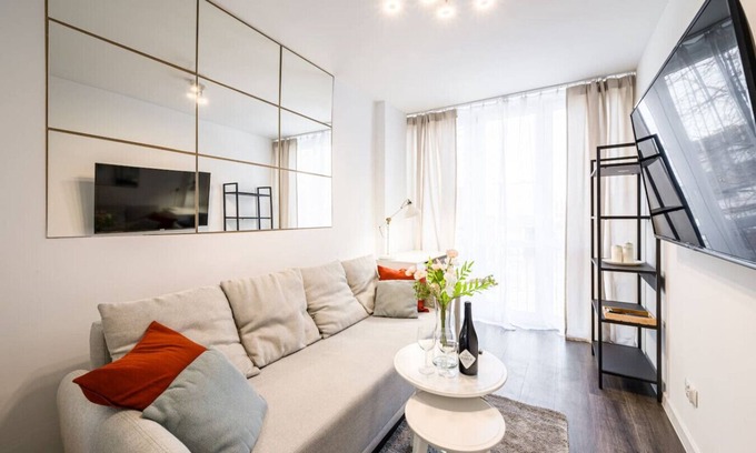 Krzyki Apartment | Krzyki Apt - Two Bedrooms, Workspaces - By Rentujemy