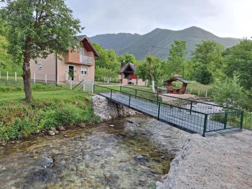 Konjic Villa | Kuća-Villa pored rijeke i jezera Čelebići Konjic