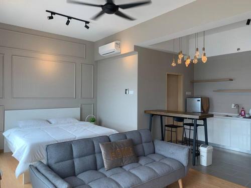 Kuantan Apartment | Kuantan Seaview Studio@Imperium Residence TgLumpur