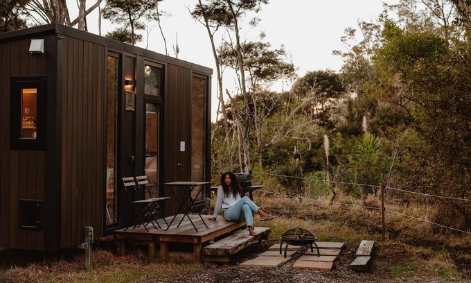 Rings Beach House | Kūaotunu Cabin 1 by Tiny Away