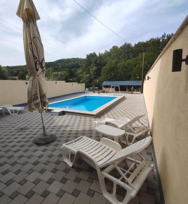 Banja Luka Villa | Kuca sa bazenom u prirodi