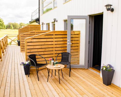 Kode Bed & Breakfast | Kungälv-Kode Golf Club Bed & Breakfast