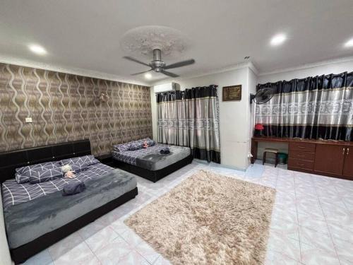 Cheng House | Kurma & Manggis Homestay 5BR