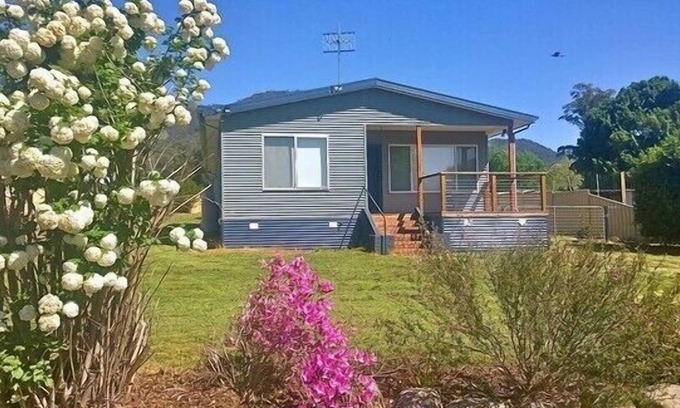 Tawonga House | KVH PANORAMA GUEST HOUSE