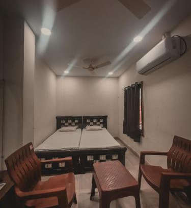 Sultanabad Cabin | KVM Lodge