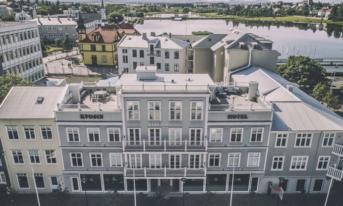 Downtown Hotel | Kvosin Downtown Hotel