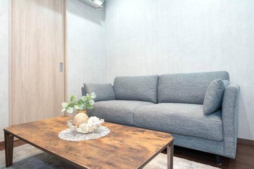 Miyakojima Apartment | Kyobashi house Entire house for rentー 京橋一軒家完全貸切