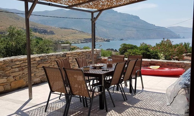 Alika House | Kyparissos blue stonehouse