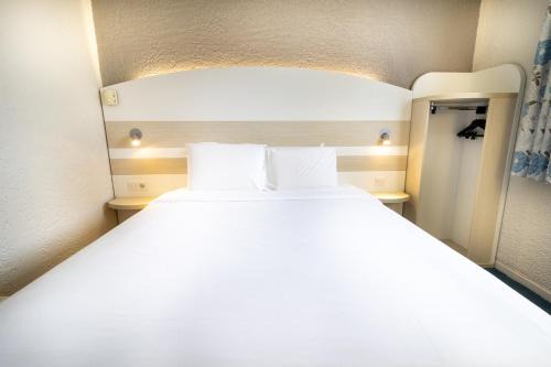 Appoigny Hotel | Kyriad Auxerre Appoigny