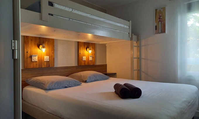 Saintes Hotel | Kyriad Direct Saintes