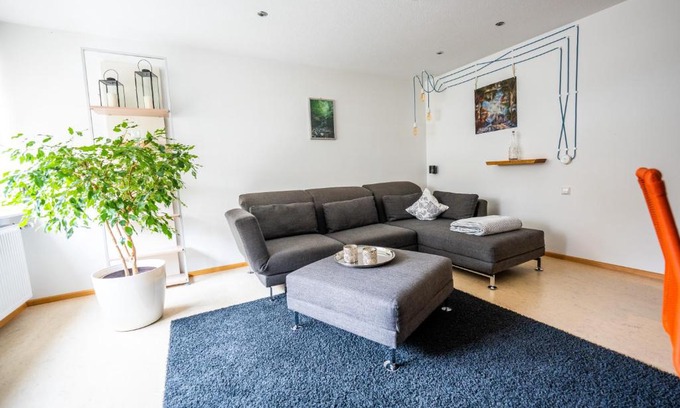 Auendorf Apartment | Ländliche 2-Zimmer Wohnung