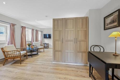 Luedersburg Apartment | Lüdersburger Strasse 15b