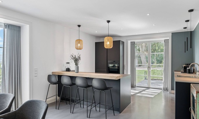 Tating House | Lütt Medehop - Modern vacation home in a very special style!