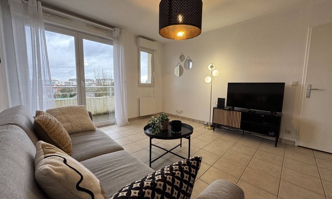 Pin - Vert Galant Apartment | L'échappée Belle - 5pers - Wi-Fi - Rêve au Mans