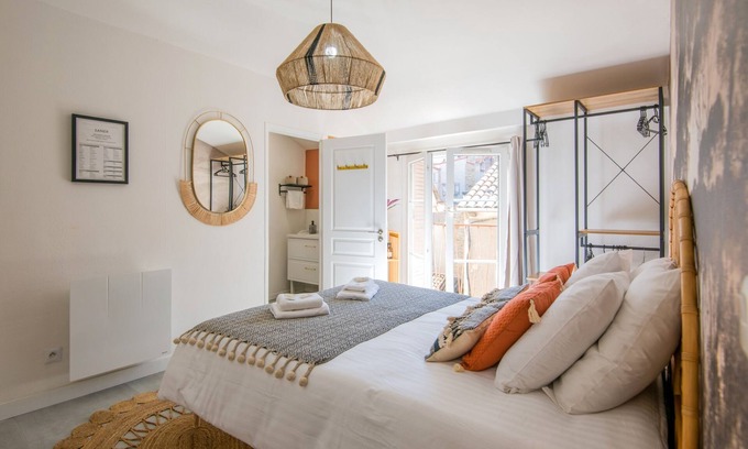 Millau Apartment | L'échappée Millavoise - Appt pour 4 personnes