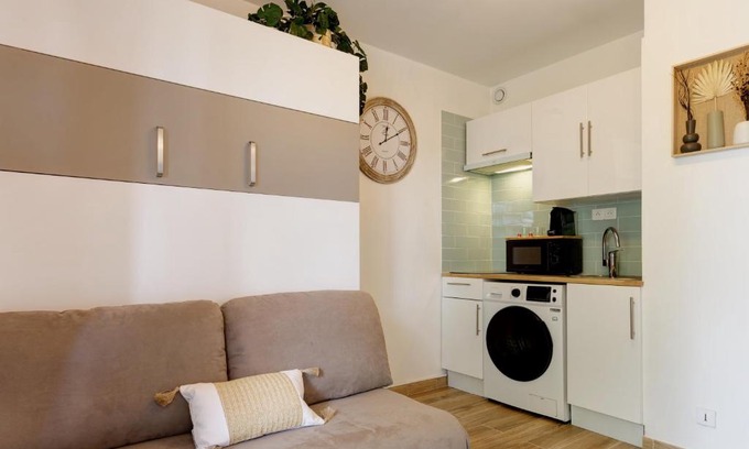 Alco Apartment | L'écrin, Studio Cosy, MBS, Wifi, Parking, Clim