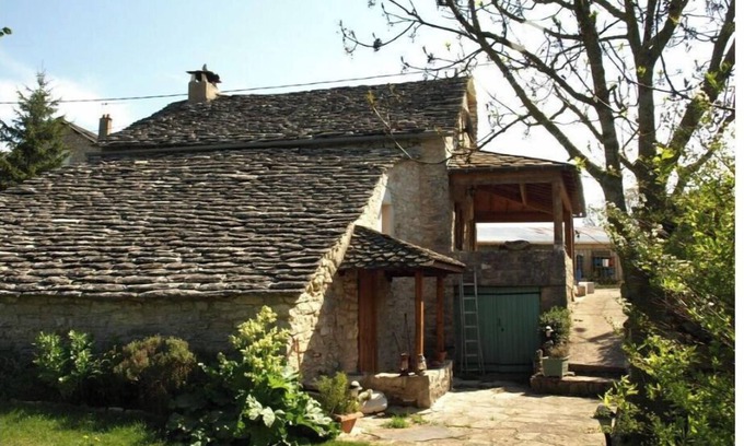 La Malene House | L'Alouette - 5 minutes from the Gorges du Tarn Pets welcome