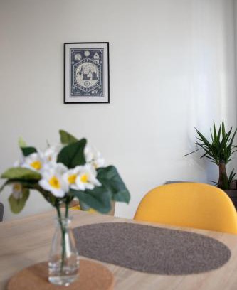 Centre Ville Apartment | L'Amsterdam - Duplex trés calme au dernier étage