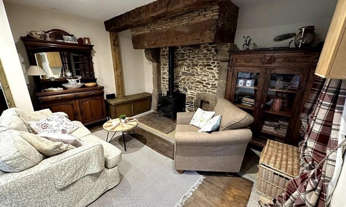 Dournazac Ski Chalet | "L'Annexe"