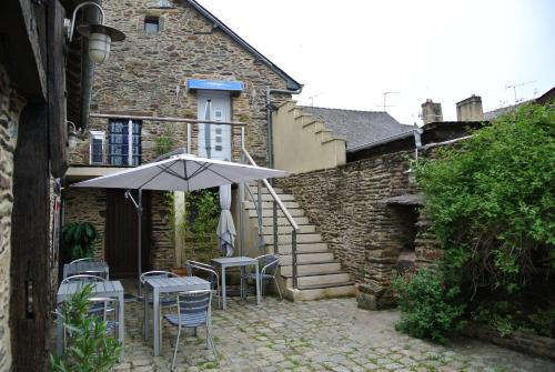 Loheac House | L 'Annexe