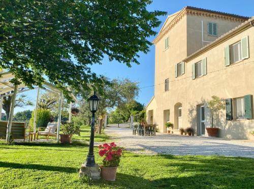 Ostra Apartment | L'Antica Colombaia Appartamenti