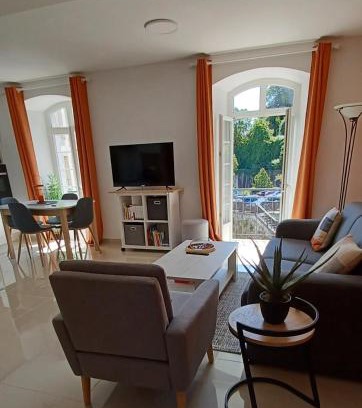 Foix Apartment | L'Ariane, Vue sur le château