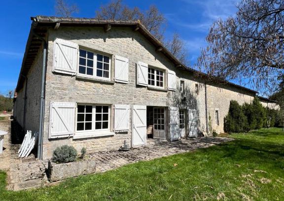 Condac House | L'Arnaudière